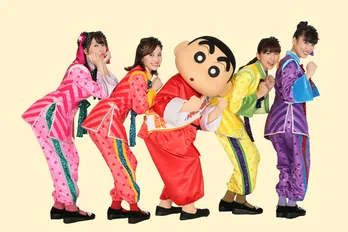 “笑顔代表”ももいろクローバーZが“大先輩”クレヨンしんちゃんと共演！