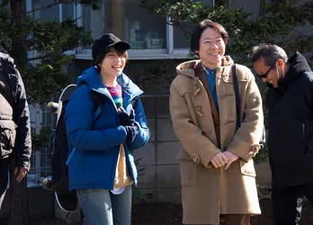 広瀬すず&阿部サダヲが仲良し過ぎる!?「anone」ロケ密着で見えた素顔【現場リポ】