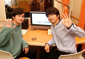 北村匠海&眞島秀和「隣の家族は青く見える」副音声収録に潜入!