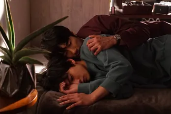 「隣の家族は青く見える」北村匠海&眞島秀和“わたさく部屋”潜入リポート!