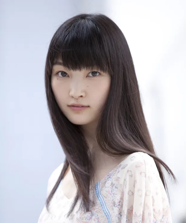 【写真を見る】子役としてデビューし、ドラマ、映画で活躍する菅野莉央は、海斗の妹・絵梨に