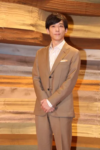 高橋一生が、サルからヒトへの進化の謎をひもとく