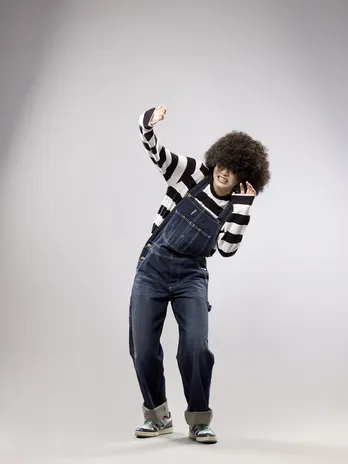 「海月姫」鉄道オタクを演じる松井玲奈、撮影現場のお気に入りグッズは?【尼~ずインタビュー(3)】