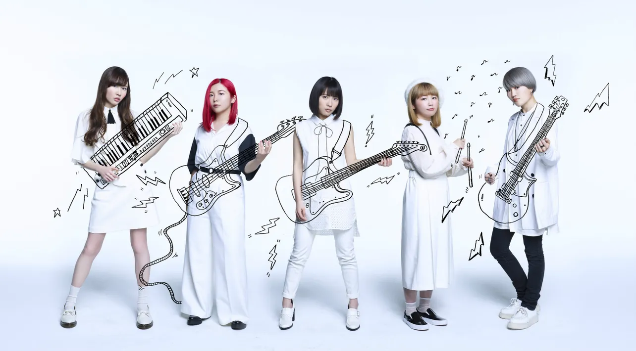 たんぶちんメンバー、キーボードCHIHARU、ベースNODOKA、ボーカルMADOKA、ドラムHONOKA、ギターYURI（写真左から）