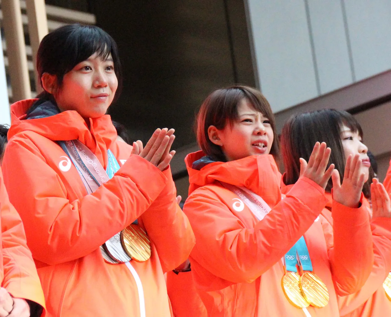 日本選手団の帰国報告会イベントの女子スケートチーム
