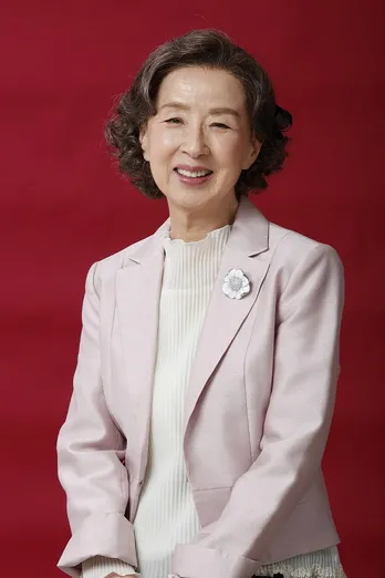 上川隆也執事が仕える優雅な“奥様”に八千草薫! スタッフ満場一致のキャスティング