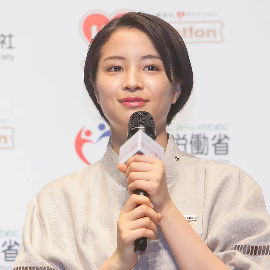 「引くほどうまい」と新田真剣佑のカラオケを絶賛した広瀬すず