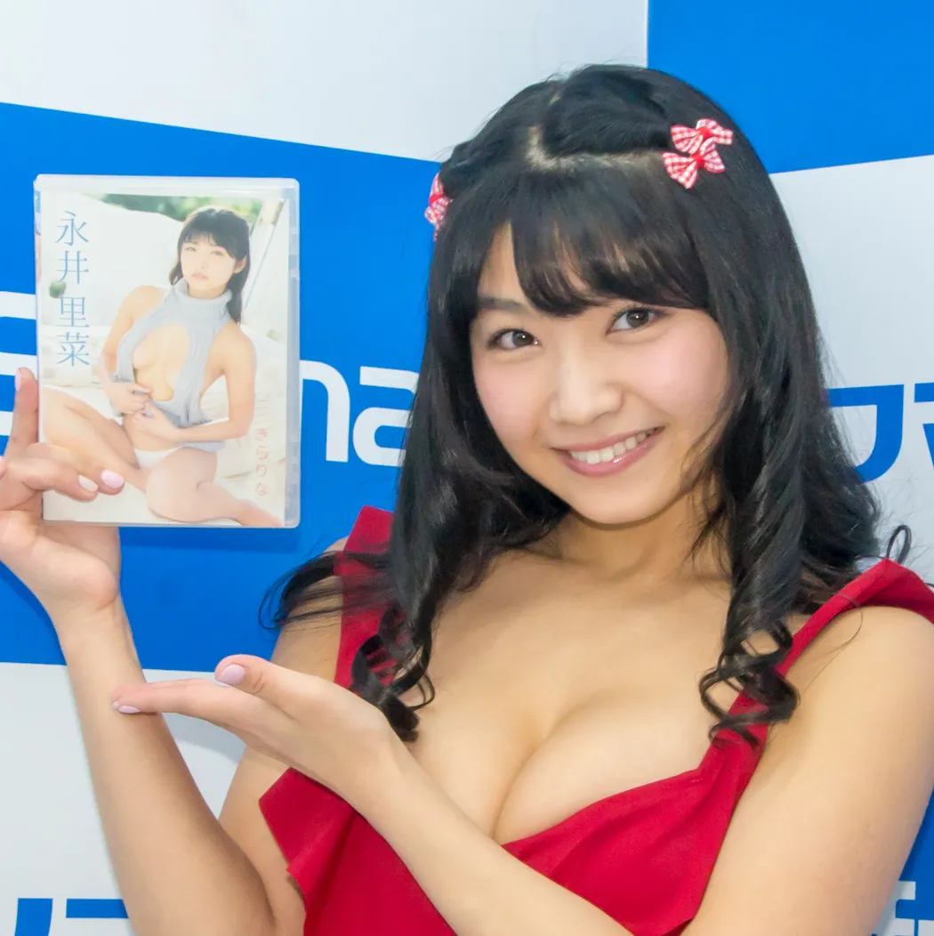 DVD「きらりな」発売イベントに出席した永井里菜