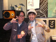 チェッカーズのヒットメーカー・鶴久政治が本音とオフレコエピソードをさらけ出したトーク&ライブ