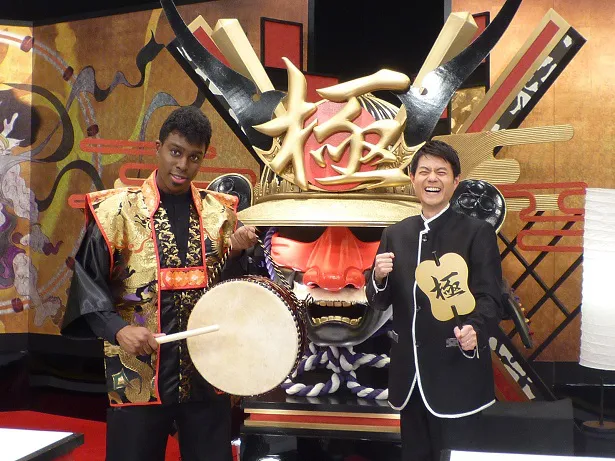 アイクぬわら、増田和也アナウンサー(写真左から)
