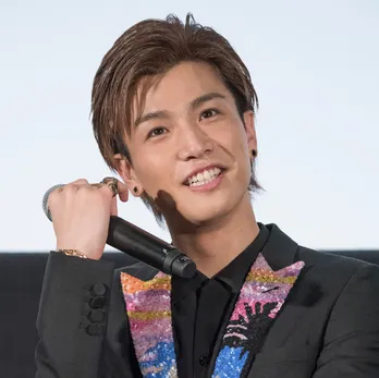 岩田剛典のファーストキス告白にファン騒然