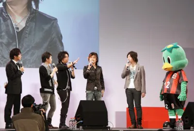 イベントに登場した阿部敦、日野聡、森久保祥太郎、小野大輔（写真左から）