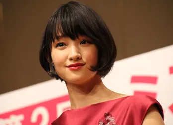 剛力彩芽が「飾らず自分をさらけだして欲しい」と新年度に新しい事に挑戦する人へのメッセージ