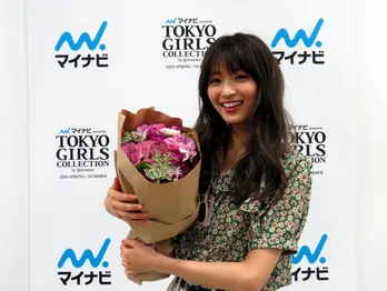 TGCで華麗に登場!岡崎紗絵に聞いた今シーズンのトレンドファッションは!?<TGCレポ>