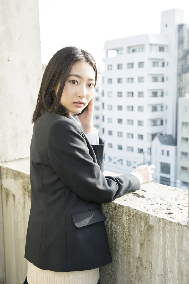 映画「人狼ゲーム インフェルノ」で主演を務める武田玲奈。女優として成長した彼女がスクリーンで見られる