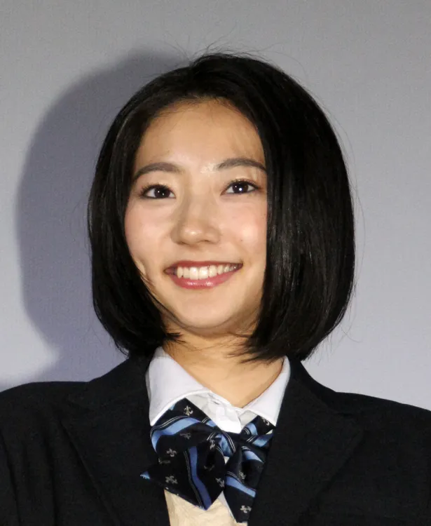 主人公・野々山紘美役の武田玲奈