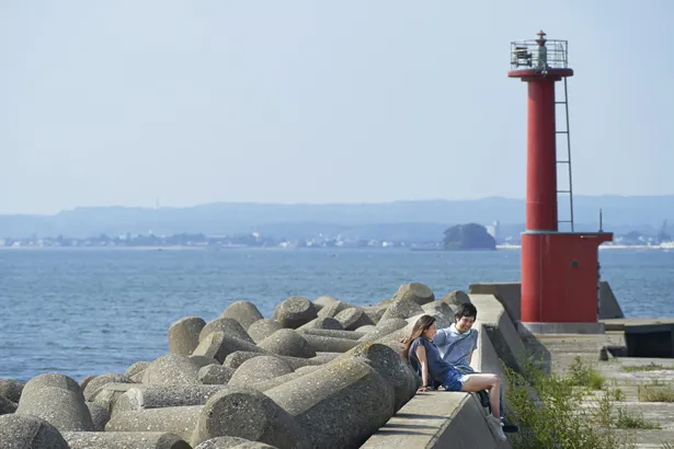 文音演じる夏海と三浦貴大演じる大和の関係にも注目