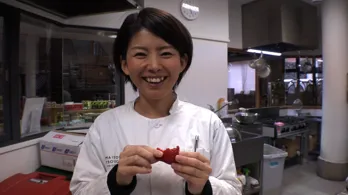 「セブンルール」SNSで話題のイチゴ研究家に密着!