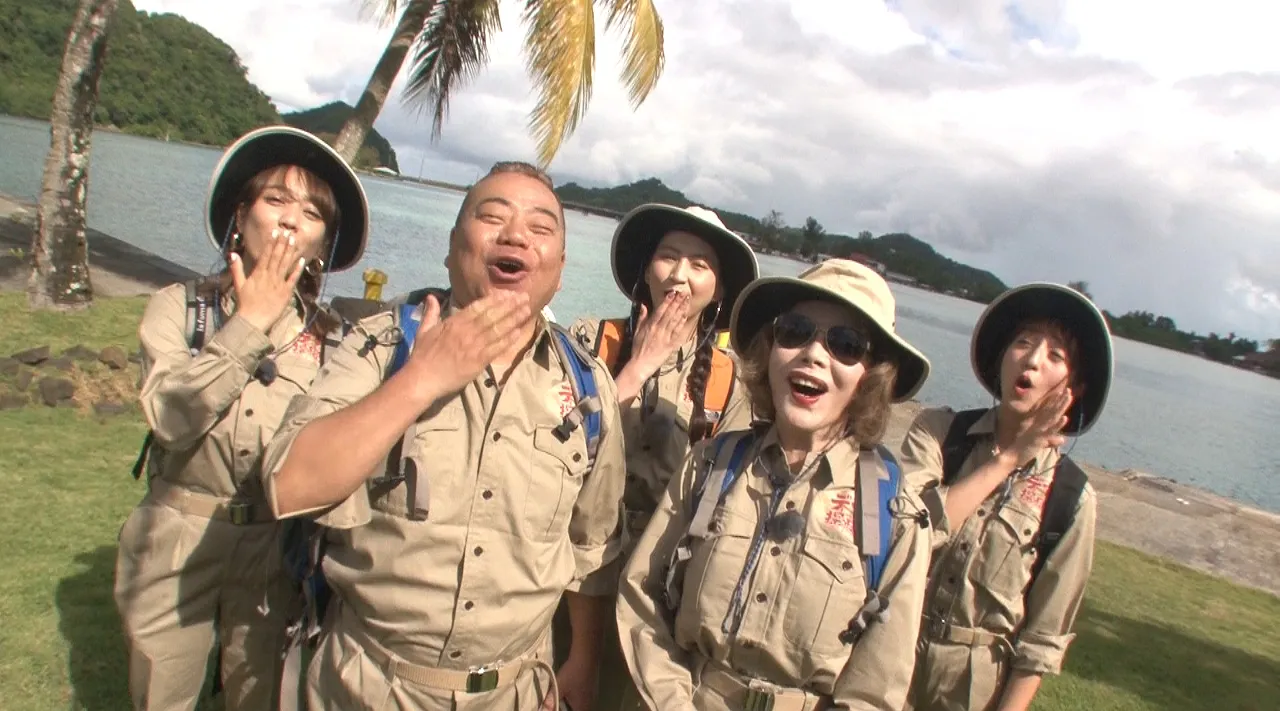 デヴィ夫人率いるデヴィ探検隊はパラオへ