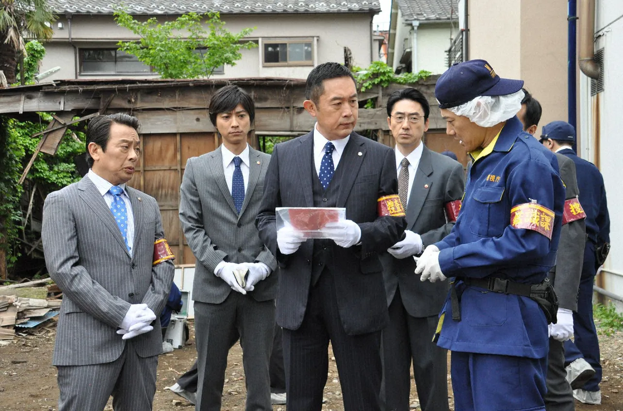 【写真を見る】“定番のフレーズ”や熱いセリフも「警視庁・捜査一課長」の人気を支える！