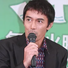 阿部寛、痩せたら「顔が濃くなった」発言にスタジオ大爆笑