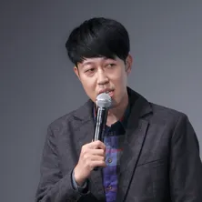 小籔千豊「お笑いストリートファイト」で千原ジュニアと一触即発？