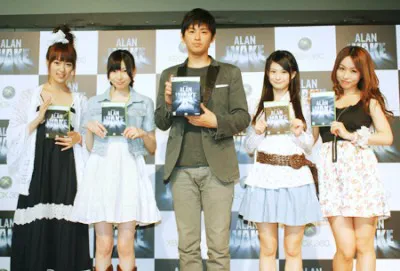 イベントに登場した米沢瑠美、大矢真那、俳優の賀集利樹、小木曽汐莉、大堀恵（写真左から）