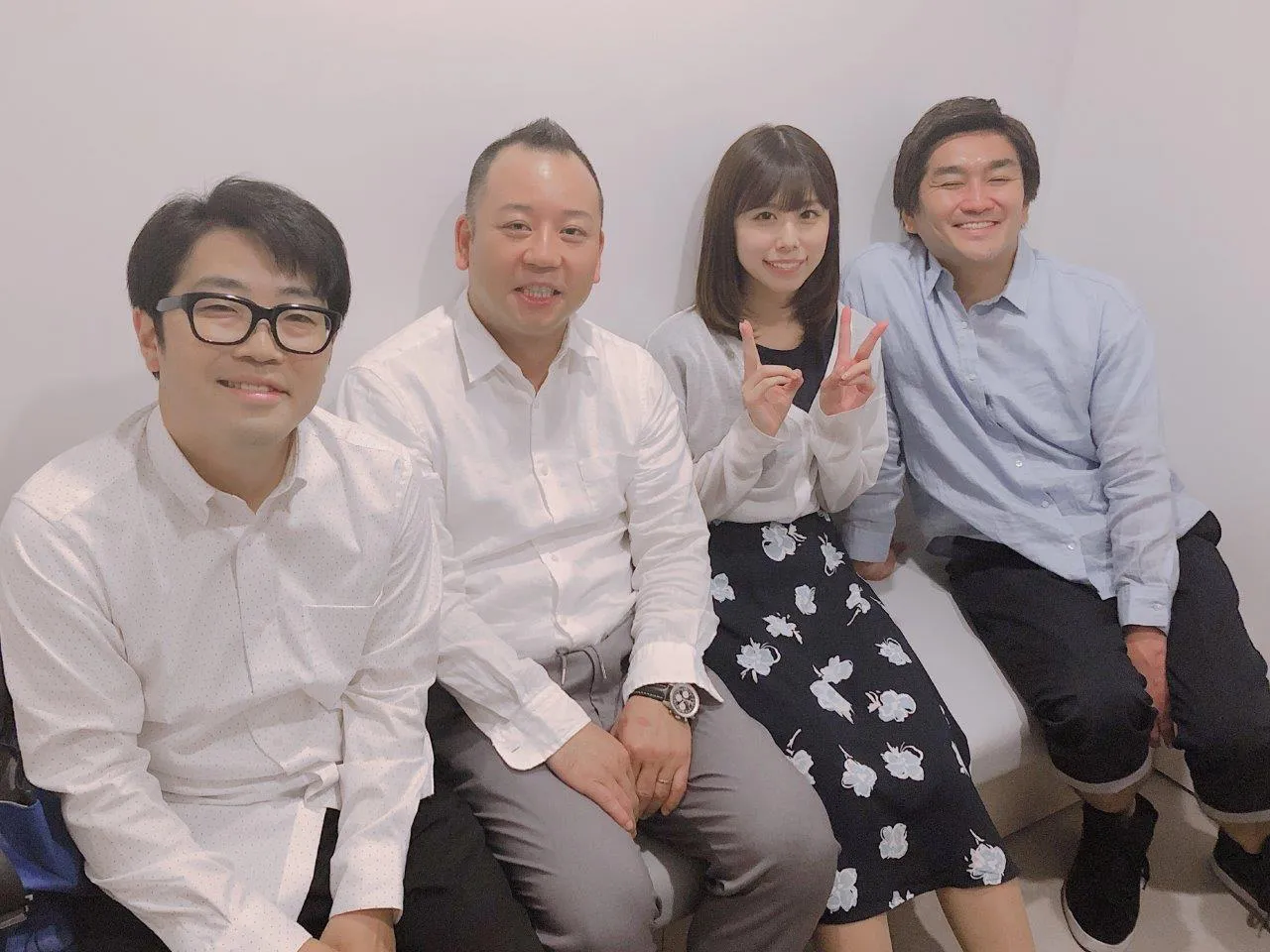 (写真左から)鈴木拓、西村瑞樹、有村藍里、徳井健太らチーム“じゃない方”