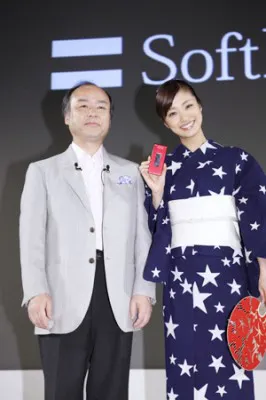 上戸彩の夏休みの予定は!?「時間が取れたら旅行に行きたい」