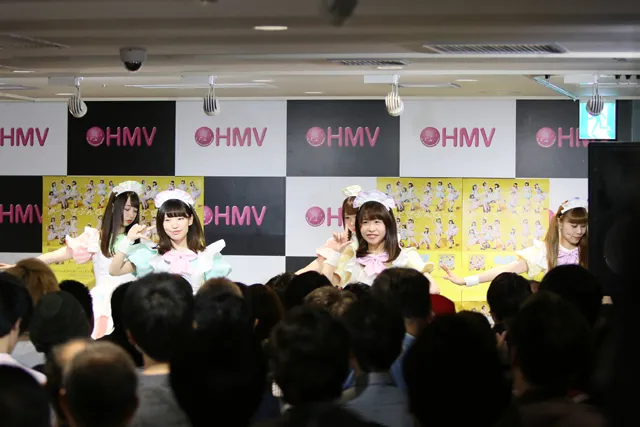 5月19日、東京・HMVエソラ池袋店でのイベントの模様