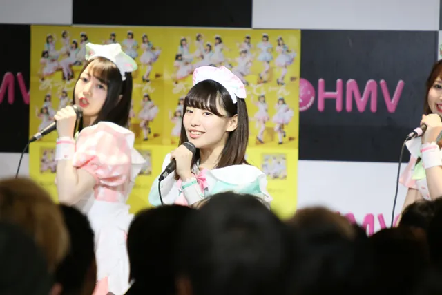 5月19日、東京・HMVエソラ池袋店でのイベントの模様