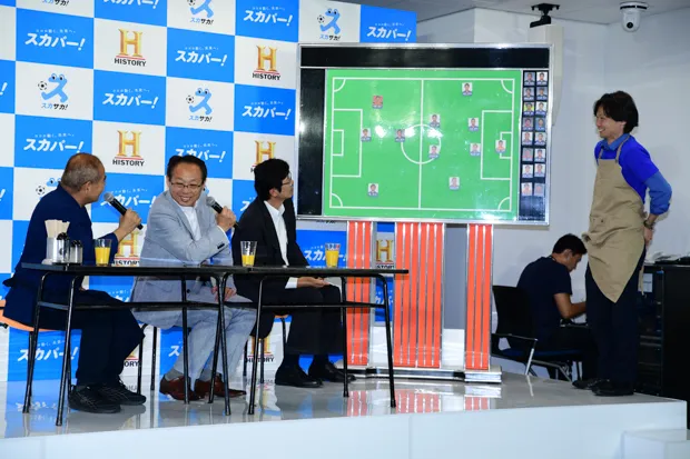 【写真を見る】W杯の注目選手について語る岡田武史