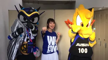 SKE48・高柳明音がシーホース三河の「ファンフェス2017-18」にサプライズ登場!