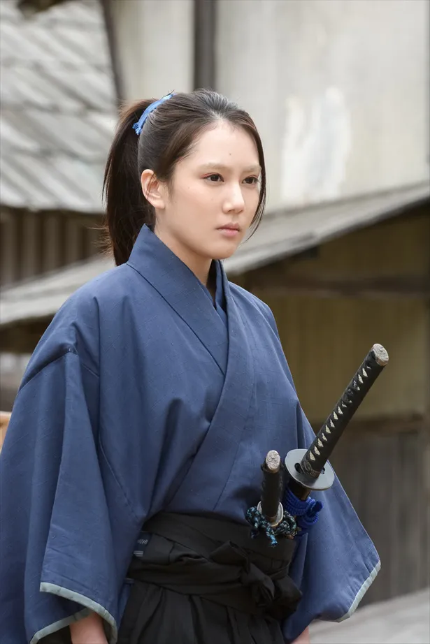 中国武術歴18年のアクション女優・山本千尋が「風の市兵衛」で美技披露！