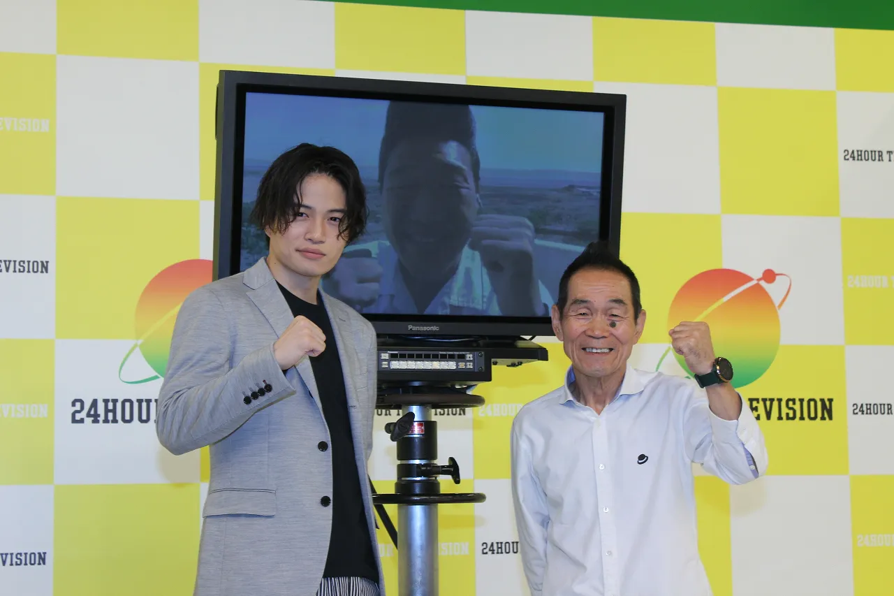 「24時間テレビ41―」チャリティーランナー決定会見に臨んだ菊池風磨、みやぞん、坂本雄次トレーナー(写真左から)