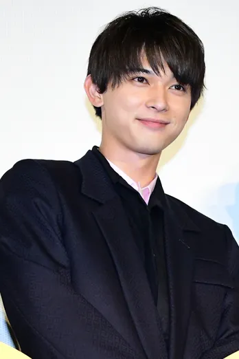 イケメン俳優・吉沢亮「女性とこう…密着するような」“猫になったら”で本音ポロリ