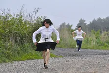 「家政夫のミタゾノ」で松岡昌宏＆剛力彩芽が風のように駆け抜ける“ミタゾノ走り”を先行公開！