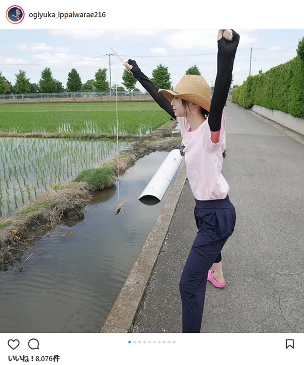 【写真を見る】麦わら帽子に田園風景が似合いすぎ