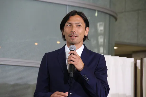 鈴木隆行氏は「西野(朗)監督と選手たちがやってくれると思います！」と期待