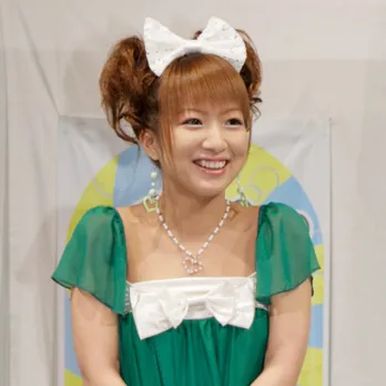 辻希美の妊娠に祝福の声!「4人目ってすごい!」「批判もあるけど、私は尊敬する」