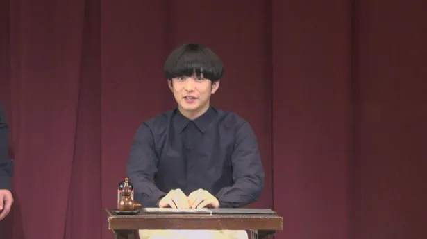 千葉雄大は浜野謙太と若手お笑いコンビという設定でネタを披露。そんな千葉は7月11日(水)から始まる「高嶺の花」(日本テレビ系)に出演