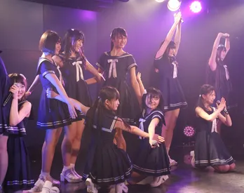 虹のコンキスタドール、ベストアルバム中間発表！三角形のアノ曲は!?