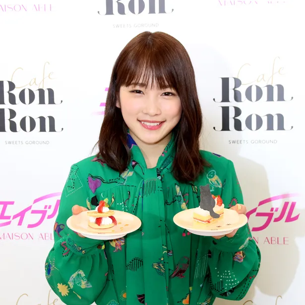 「MAISON ABLE Cafe Ron Ron」オープニング記念イベントに登壇した川栄李奈