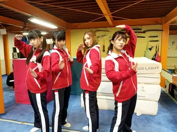 極真空手経験者の北川愛乃らSKE48がワイヤーアクションに挑戦!