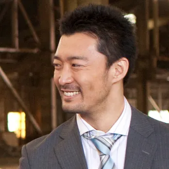 「石原軍団」のイケメン俳優・金児憲史、夫婦げんかで妻の車にひかれる