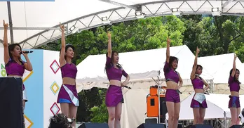 東京パフォーマンスドール、原点回帰のセトリで会場を“最高のパラダイス”に!!<TIF>