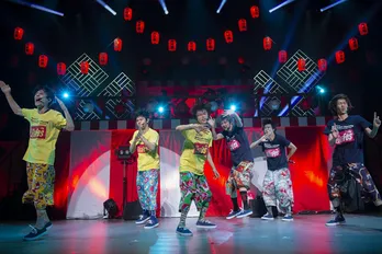 超特急が「“超”超フェス」開催! DAIGO、PUFFY、コロッケを招いて超お祭り騒ぎ!