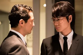 <試写室>「ハゲタカ」単なる“企業買収ドラマ”と思ったら大間違い