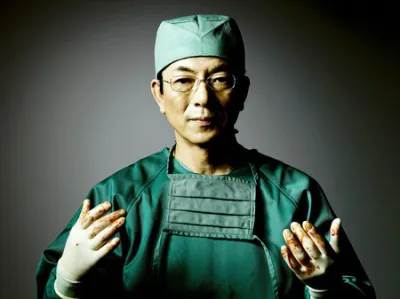 今秋放送の ドラマスペシャル 外科医 須磨久善 で水谷豊が実在する天才心臓外科医を熱演 Webザテレビジョン