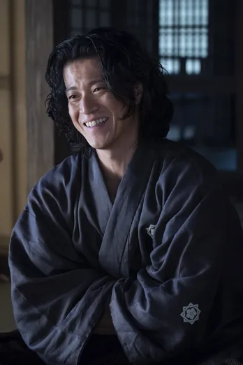 鈴木亮平と玉山鉄二をつないだのは小栗旬!プライベートも薩長同盟(?)な不思議な縁<西郷どん>